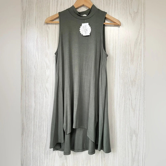 Soprano Olive Green Sleeveless High Low Tunic Size S NWT - Picture 1 of 5